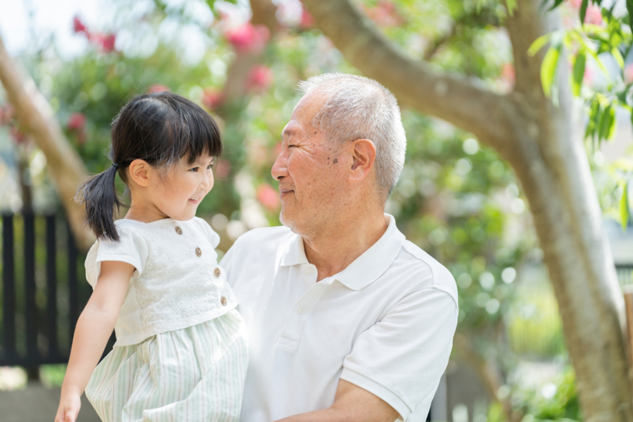 熱中症になりやすい人とは?特徴や環境、子どもや高齢者が注意すべきポイントについても解説