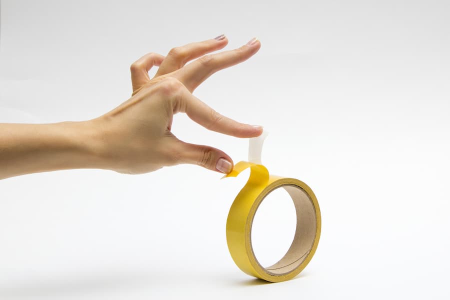 マスクテープとは?種類や活躍する場面 両面テープで代用は可能?
