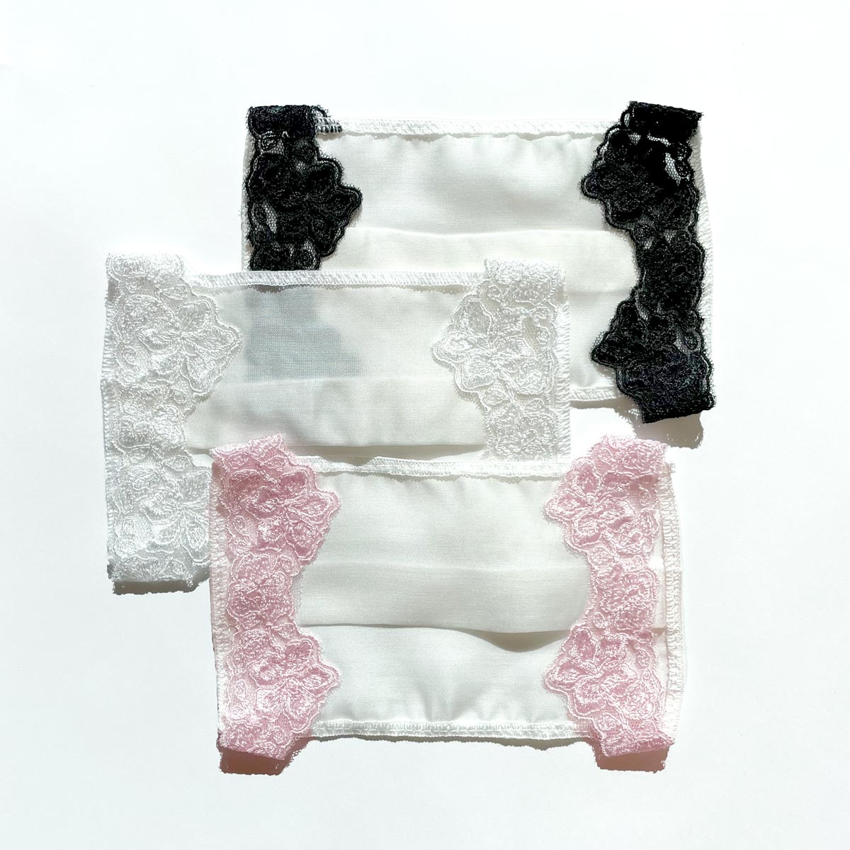 レース仕立てマスクカバー サイドレースタイプ リリー柄