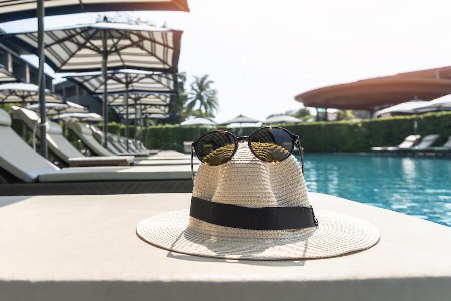 紫外線対策グッズを上手く活用して日焼けを防ごう!「実は怖い紫外線」から身を守る対策を解説