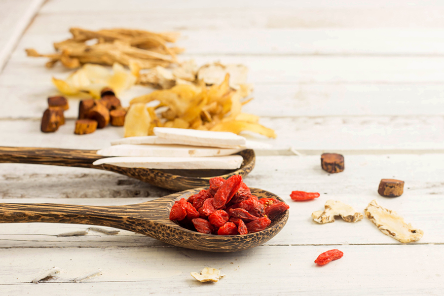 漢方とは一体何?漢方の歴史や重要な概念、効果がある漢方薬の選び方までわかりやすく紹介