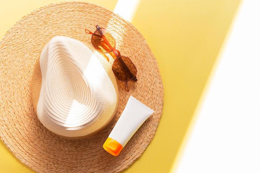 日焼けしたあとのケアはスピードが肝心!肌トラブルで後悔する前に部位ごとのケアで不快感を取り除こう