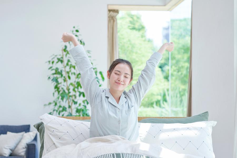 風邪・発熱時は喉の痛みや咳といった初期症状を見逃さずに!新型コロナやインフルとの違いも紹介